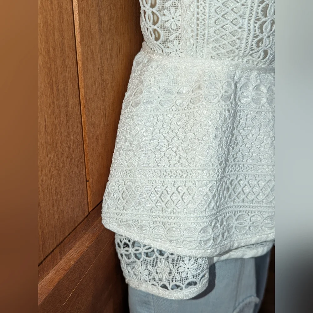 Gracia chic lace